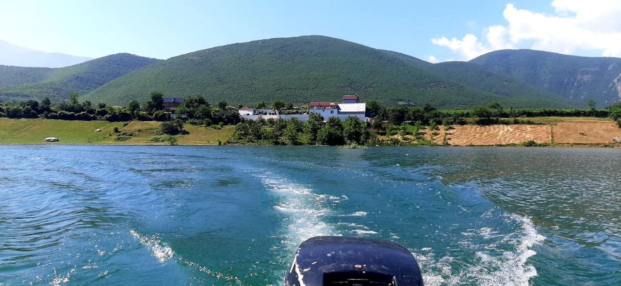 Hotel Camping Superpanorama Kukes Esterno foto